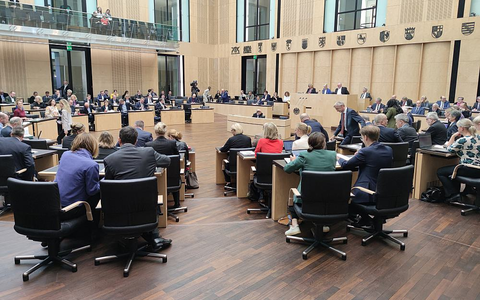 Sitzung des Bundesrates am 27.09.2024 - Foto: über dts Nachrichtenagentur Sitzung des Bundesrates am 27.09.2024 - Foto: über dts Nachrichtenagentur