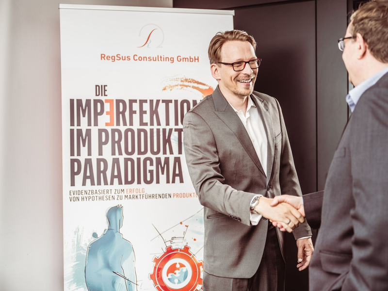 Imperfect Product Paradigm als Gamechanger: René Schröder von der RegSus Consulting GmbH verrät, wie Digitalisierungsvorhaben in Unternehmen gelingen - Foto: presseportal.de