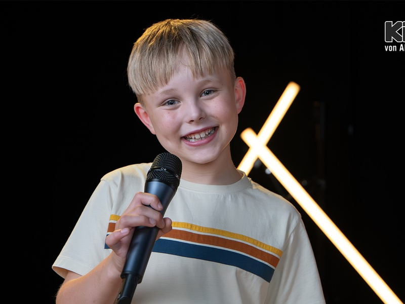 Junior ESC 2024 bei KiKA: Release Day für das Musikvideo Save The Best For Us von Bjarne / Homestory mit Bjarne am 1. Oktober bei KiKA LIVE - Foto: presseportal.de