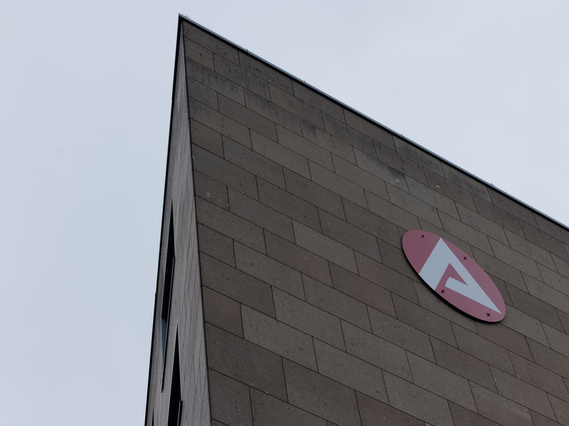 Die Zahl der Arbeitslosen sinkt im September nur leicht. (Archivbild)  - Foto: Rolf Vennenbernd/dpa