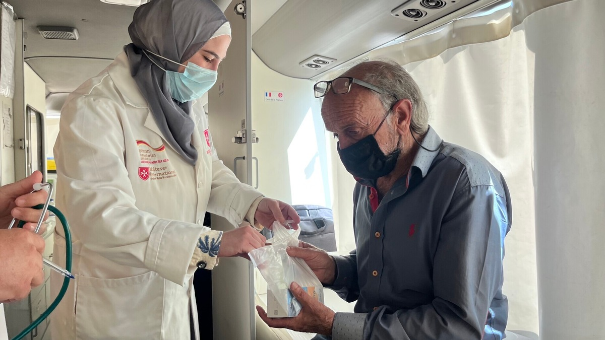 Nothilfe Nahost: Vertriebene im Libanon schlafen in Parks, auf der Straße oder im Auto / Hilfsorganisationen im Bündnis 