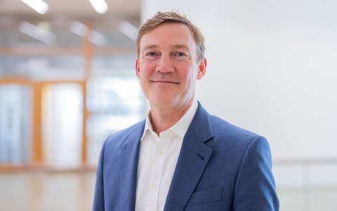 Dennis Grimm, Sprecher des Vorstands bei Thyssenkrupp Steel, kündigt harten Sanierungskurs an.  - Foto: Rolf Vennenbernd/dpa