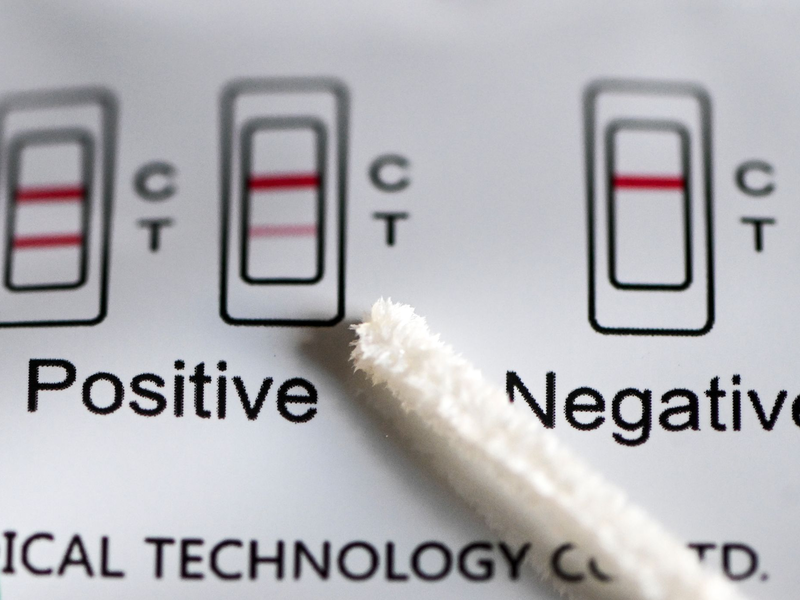 Die Koalition streitet über die Corona-Aufarbeitung. (Symbolbild) - Foto: Jens Kalaene/dpa