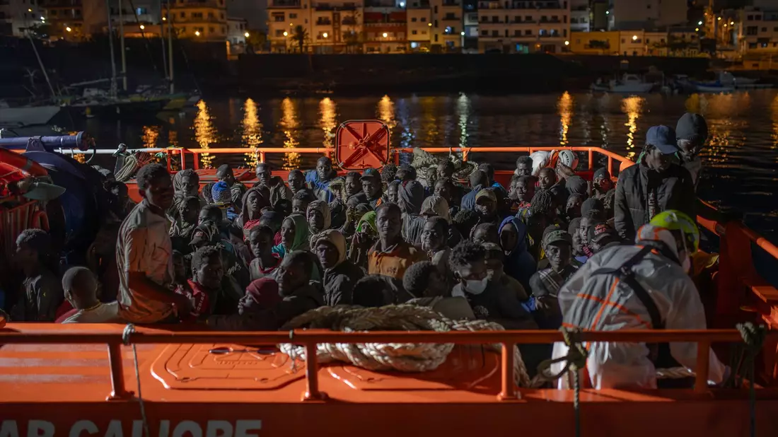 Bei einem neuen Unglück auf dem Atlantik vor La Restinga kamen mindestens neun Migranten ums Leben.  - Bild: Antonio Sempere/EUROPA PRESS/dpa