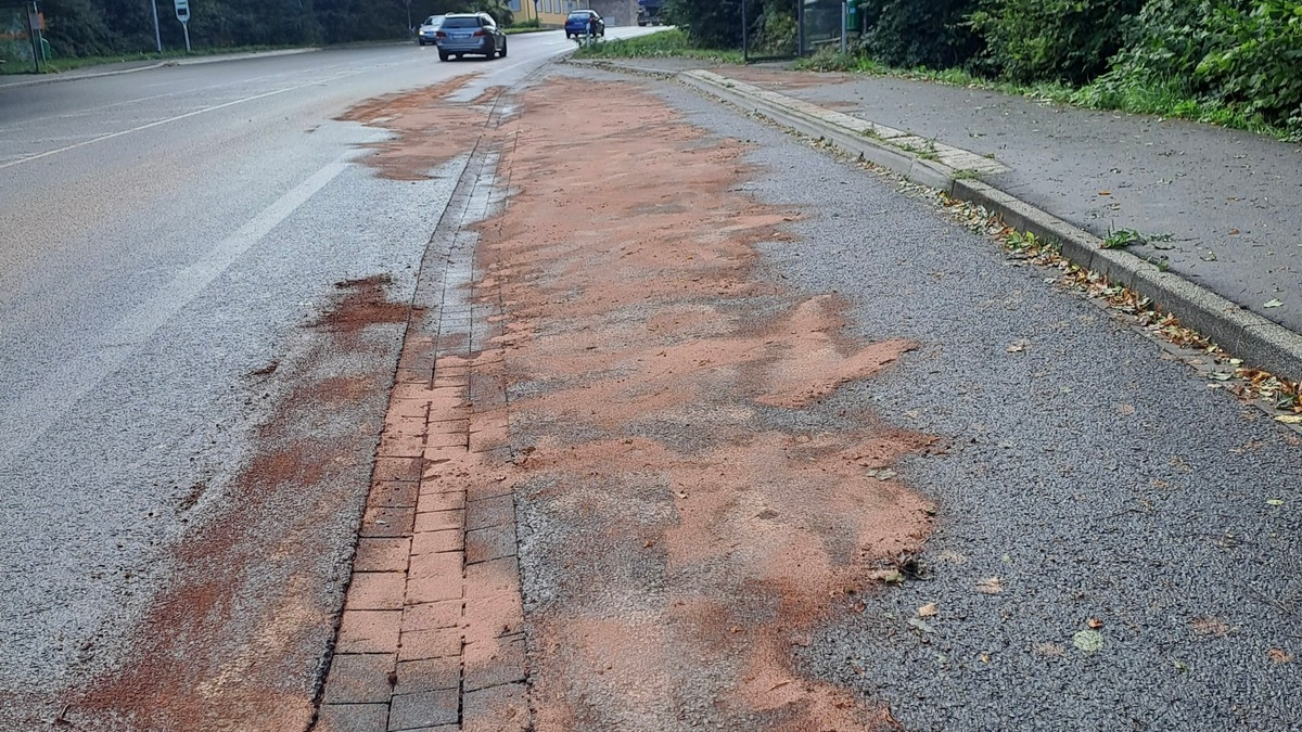FW-EN: Beschädigte Benzinleitung sorgt für Feuerwehreinsatz - Foto: presseportal.de