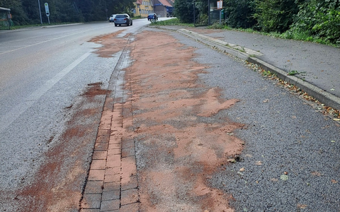 FW-EN: Beschädigte Benzinleitung sorgt für Feuerwehreinsatz - Foto: presseportal.de