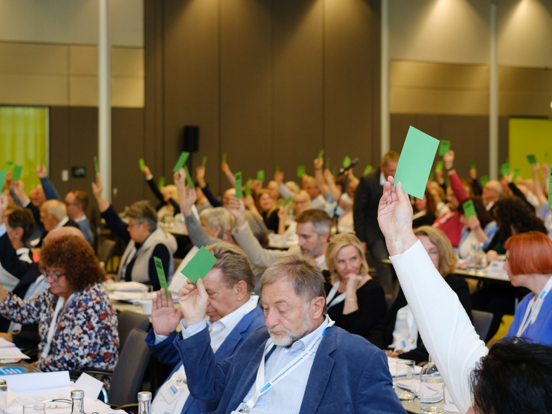 WEISSER RING: Kein Platz für Extremisten und Rassisten / Bundesdelegiertenversammlung stimmt für Unvereinbarkeitsklausel in der Vereinssatzung - Foto: presseportal.de