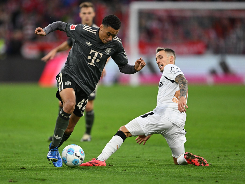 Harry Kane musste ausgewechselt werden. - Foto: Sven Hoppe/dpa