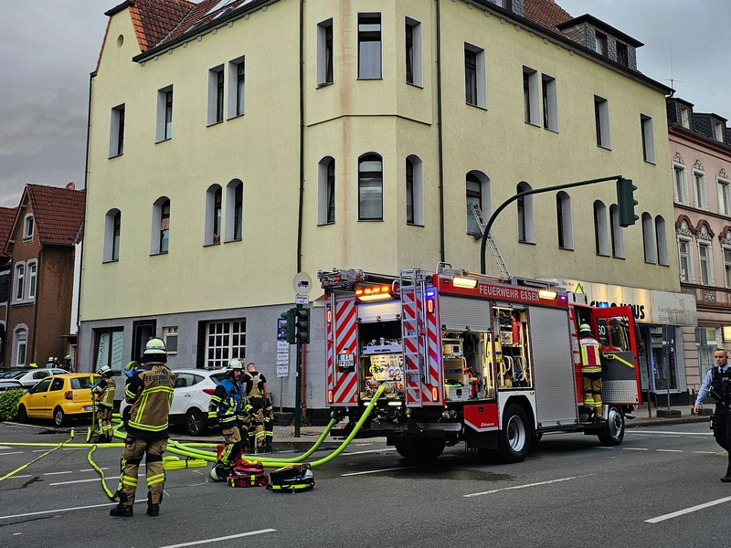 Die Polizei nahm einen Verdächtigen fest. - Foto: Markus Gayk/dpa