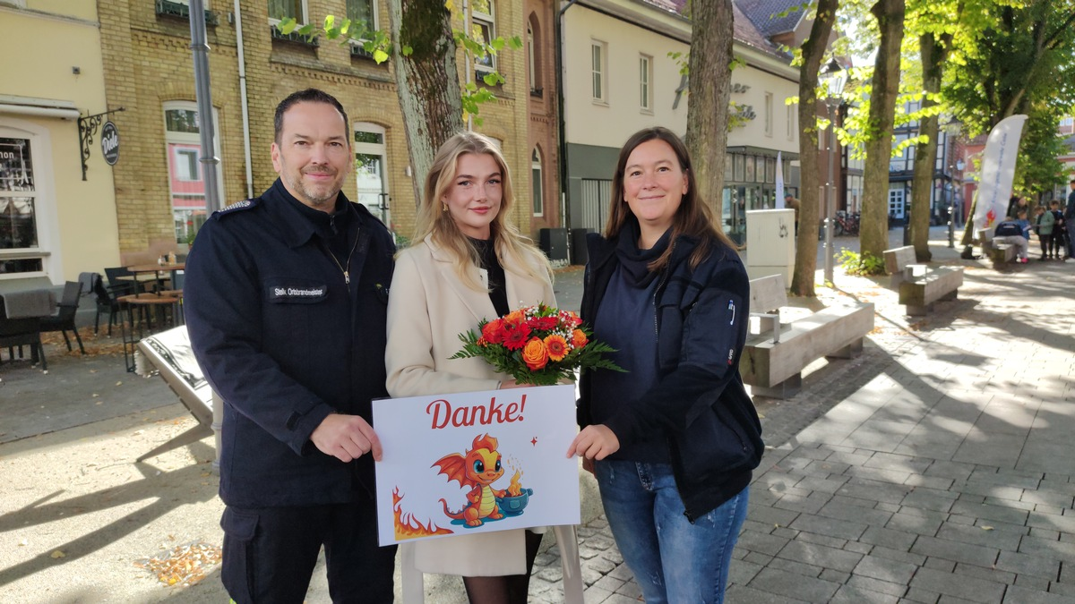 FW Celle: Kinderfeuerwehr Celle freut sich über Spende - Foto: presseportal.de