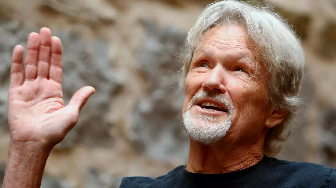 US-Musiker Kris Kristofferson im Alter von 88 Jahren gestorben. (Archivbild) - Bild: Juan Herrero/EFE/EPA/dpa