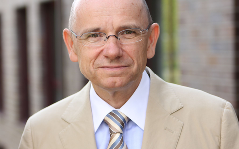 Patientenschutz-Stiftungschef Brysch wirft der FDP Stimmenfang mit Hirntod vor. - Foto: Handout/Deutsche Stiftung Patientenschut/dpa