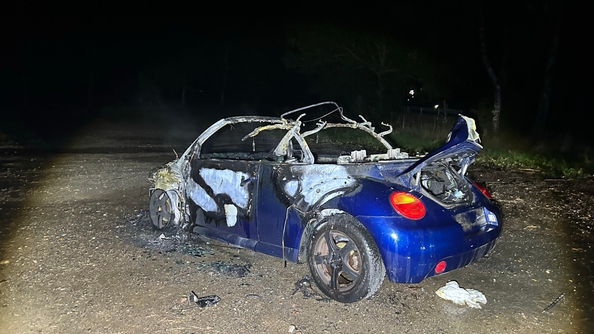 POL-PDWIL: Fahrzeugbrand auf dem 