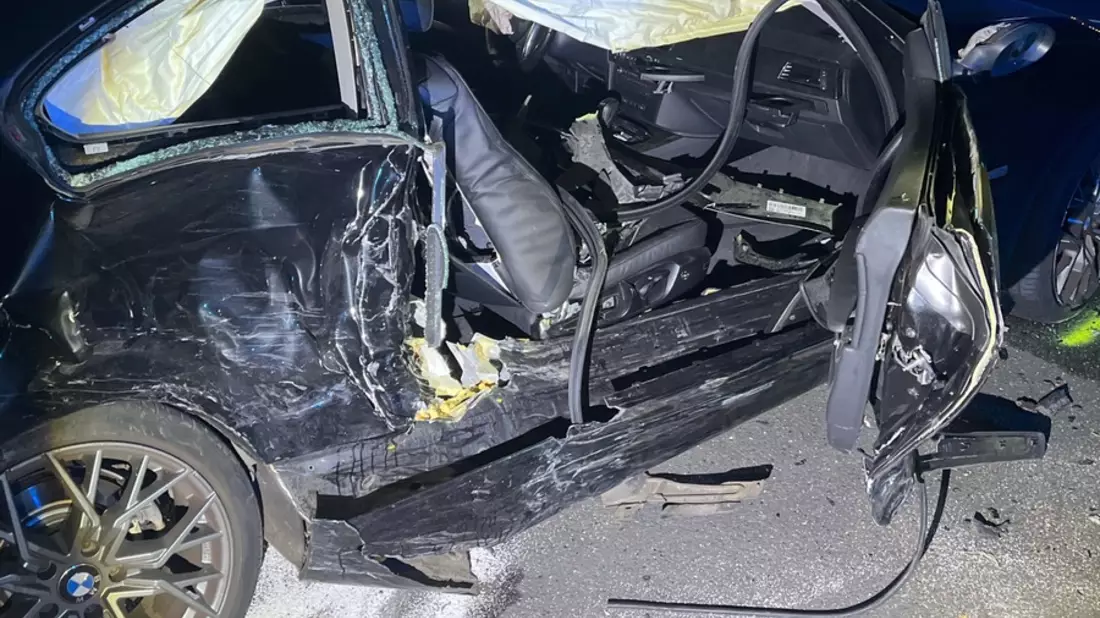 POL-ME: Zwei Verletzte und hoher Sachschaden nach Verkehrsunfall - Langenfeld - 2409102 - Bild: presseportal.de