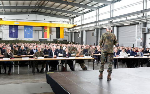 Neuntes Symposium zur Zivil-Militärischen Zusammenarbeit - Foto: presseportal.de