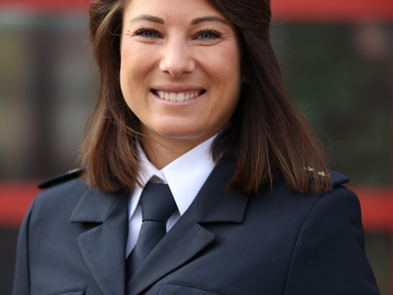 POL-H: Amtseinführung im Polizeikommissariat Langenhagen - Polizeioberrätin Sina Eckl übernimmt die Leitung - Foto: presseportal.de