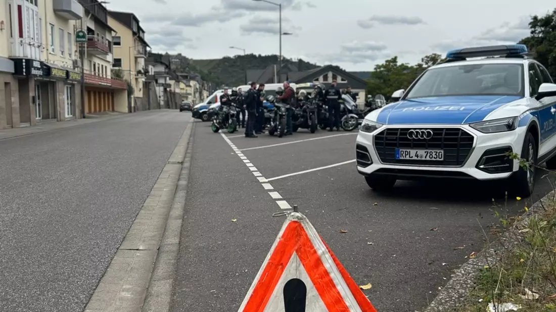 POL-PDKO: Saisonabschluss - Zweiradkontrolle bei der Polizeiinspektion Boppard in St. Goar - Bild: presseportal.de