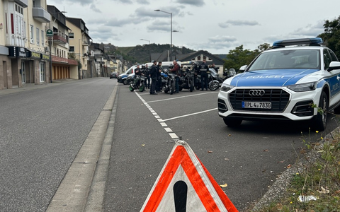 POL-PDKO: Saisonabschluss - Zweiradkontrolle bei der Polizeiinspektion Boppard in St. Goar - Foto: presseportal.de