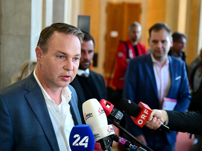 Die Sozialdemokraten verzeichneten bei den Parlamentswahlen eine historische Wahlschlappe. - Foto: Roland Schlager/APA/dpa