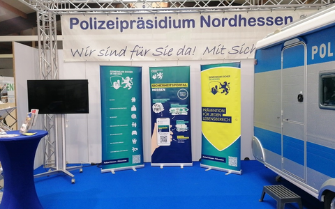 POL-KS: Nordhessische Polizei mit Beratungsstand und Nachwuchswerbung auf Kasseler Herbstausstellung - Foto: presseportal.de