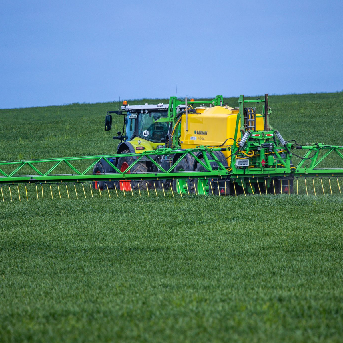 Für die negativen Entwicklungen ist nicht zuletzt die Landwirtschaft verantwortlich (Archivbild). - Foto: Jens Büttner/dpa