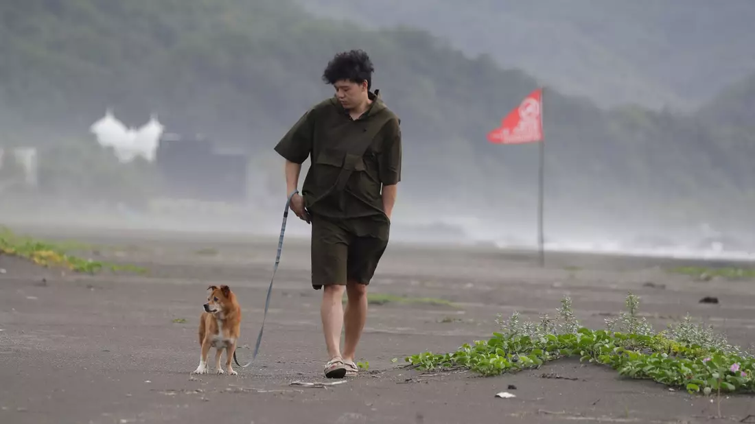 In Taiwan wird der Taifun an der Küste im Südwesten erwartet. - Bild: Chiang Ying-ying/AP/dpa