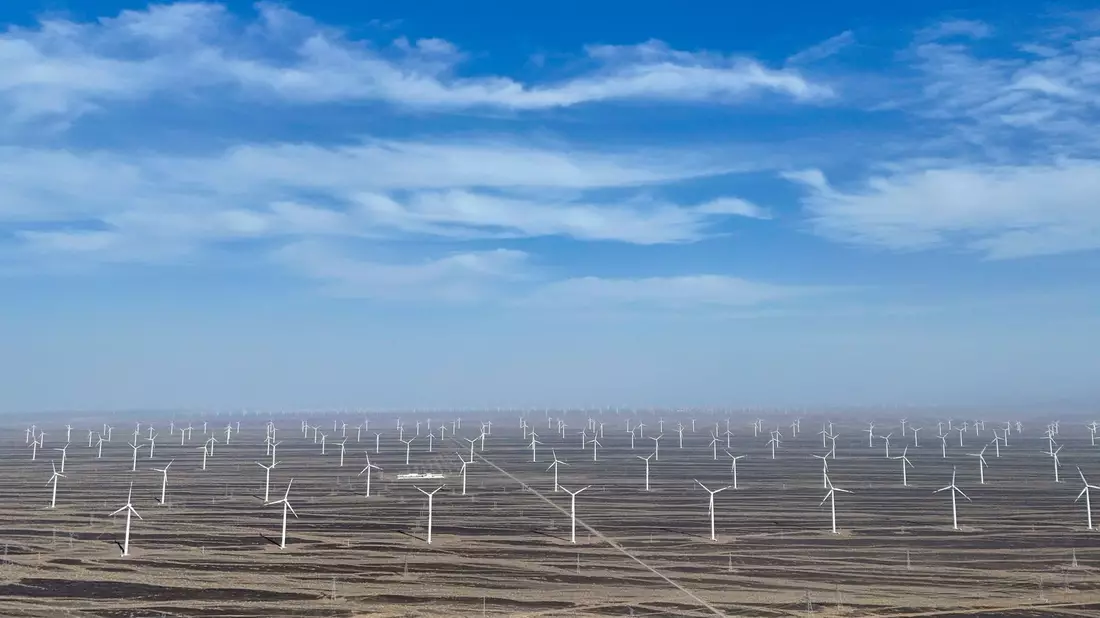China hat zwischen 2014 und 2023 fast dreimal so viel wie die USA und doppelt so viel wie Europa in Erneuerbare Energien investiert. (Archivbild) - Bild: Hu Huhu/Xinhua/dpa