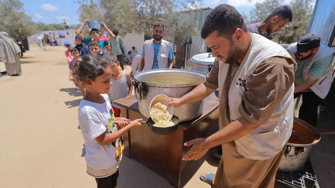 Ein Jahr nach Eskalation des Nahost-Konflikts - Gaza in Trümmern, Massenflucht im Libanon - Bild: presseportal.de