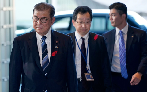 Japans neuer Regierungschef Ishiba steht vor großen Herausforderungen.   - Foto: Hiro Komae/AP/dpa