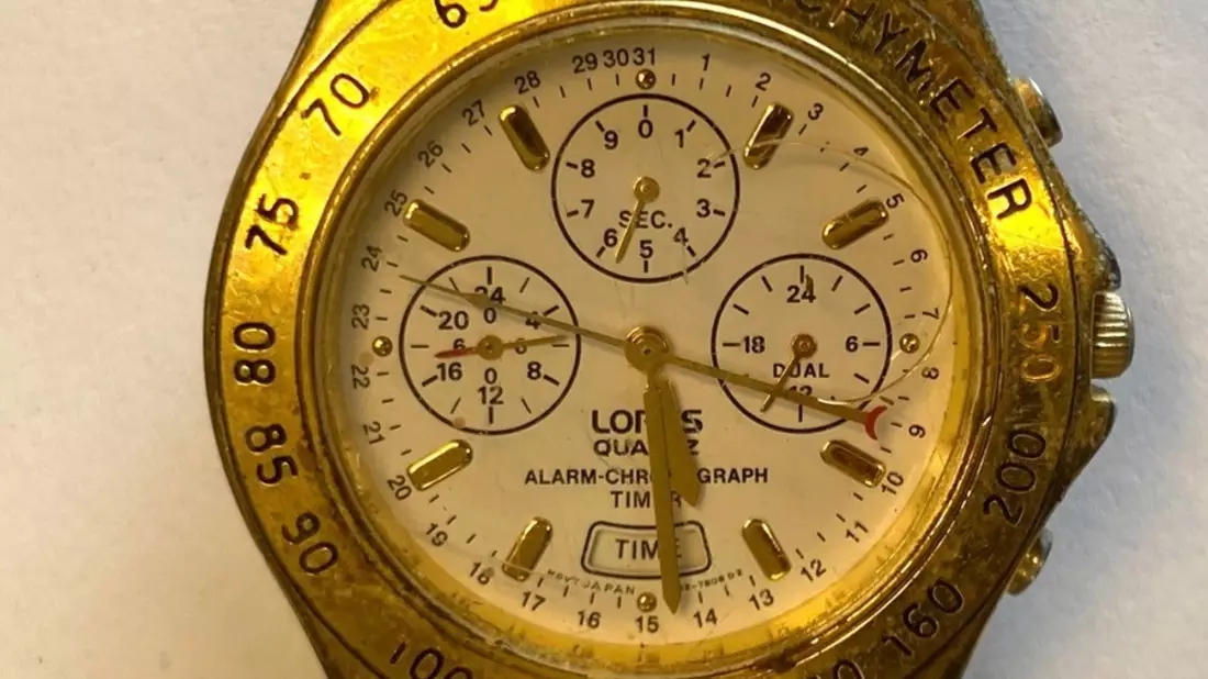 POL-HX: Wer vermisst vergoldete Uhr? - Bild: presseportal.de