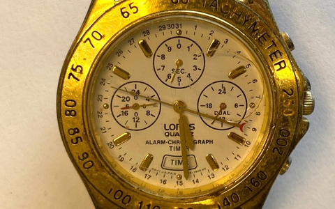 POL-HX: Wer vermisst vergoldete Uhr? - Foto: presseportal.de