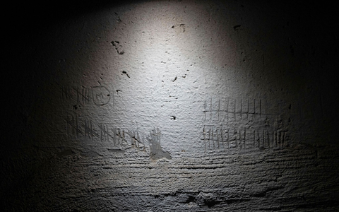 UN-Büro: Russische Kriegsgefangene in Internierungslagern werden korrekt behandelt. (Archivbild)  - Foto: Evgeniy Maloletka/AP/dpa