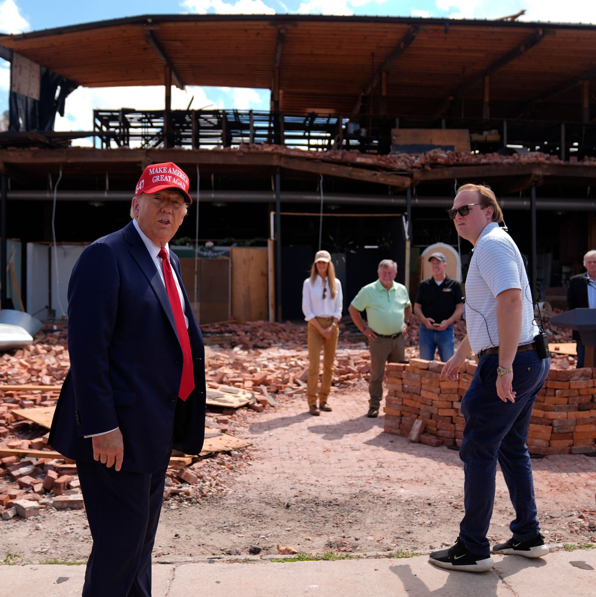 Trump ist nach Georgia gereist. - Foto: Evan Vucci/AP/dpa