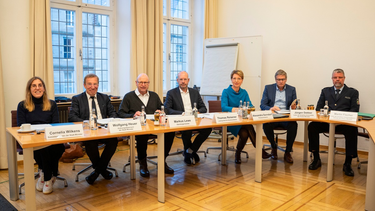 POL-MS: Stadt und Polizei stärken Entwicklung des Bahnhofsumfelds - Gemeinsames Vorgehen für mehr Sicherheit und ein attraktiveres Viertel / Neuer Runder Tisch für die Bahnhofs-Westseite - Foto: presseportal.de