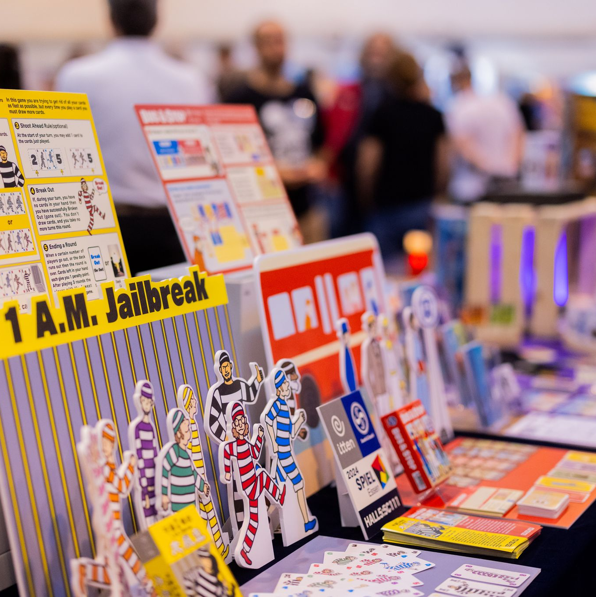 Rund 200.000 Spielefans werden am langen Wochenende bei der weltweit größten Publikumsmesse für Brettspiele in Essen erwartet. - Foto: Rolf Vennenbernd/dpa