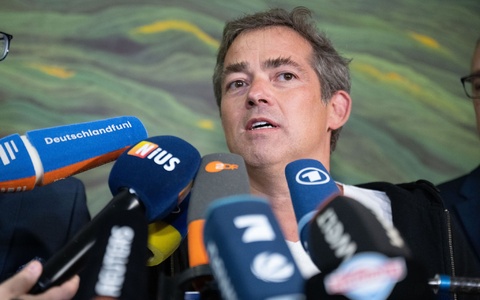 Ballweg wollte eine halbe Million Euro für eigene Zwecke benutzen, sagt die Staatsanwaltschaft.  - Foto: Marijan Murat/dpa