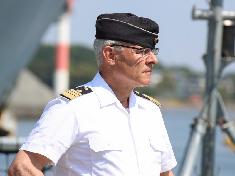 Pressestatement des Inspekteurs der Marine zum Tag der Deutschen Einheit in Singapur - Foto: presseportal.de