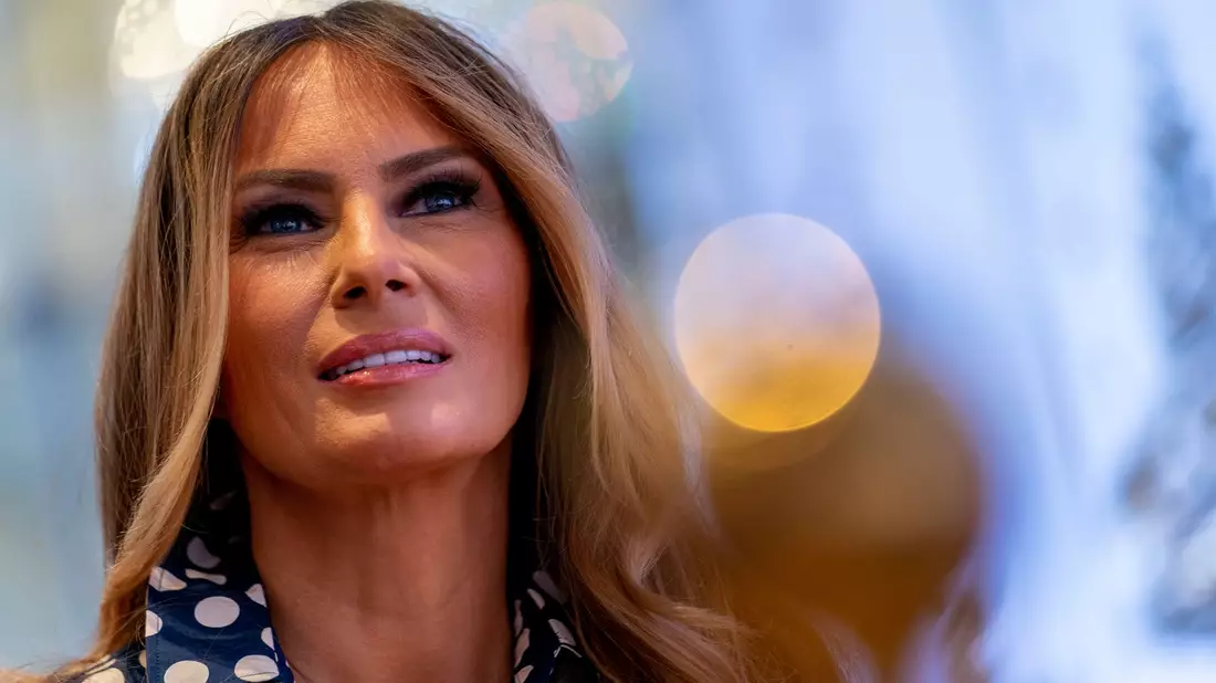 Melania Trump tritt im Wahlkampf von Donald Trump nur selten in Erscheinung. - Bild: Andrew Harnik/AP/dpa