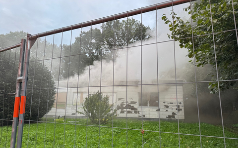 FW Hannover: Erneuter Brand auf dem Gelände der ehemaligen Radrennbahn Hannover Wülfel - Foto: presseportal.de