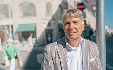 Pharmabranchen-Chef Han Steutel: Fachkräfte ohne Hürden rasch hierherholen / Der Präsident des Verbands forschender Pharma-Unternehmen (vfa) im Interview mit der Apotheken Umschau - Foto: presseportal.de