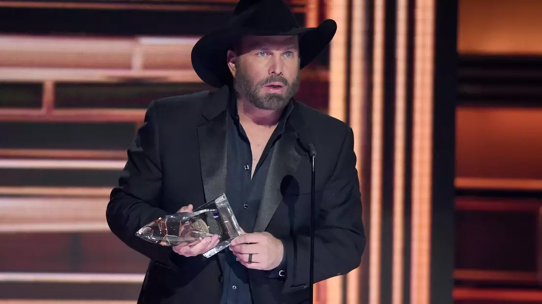 Garth Brooks hat viele Musikpreise gewonnen. (Archivbild)  - Bild: picture alliance / Chris Pizzello/Invision/AP/dpa