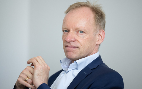 Der Ifo-Chef mahnt zu Zurückhaltung beim Tarifabschluss. - Foto: Sebastian Kahnert/dpa