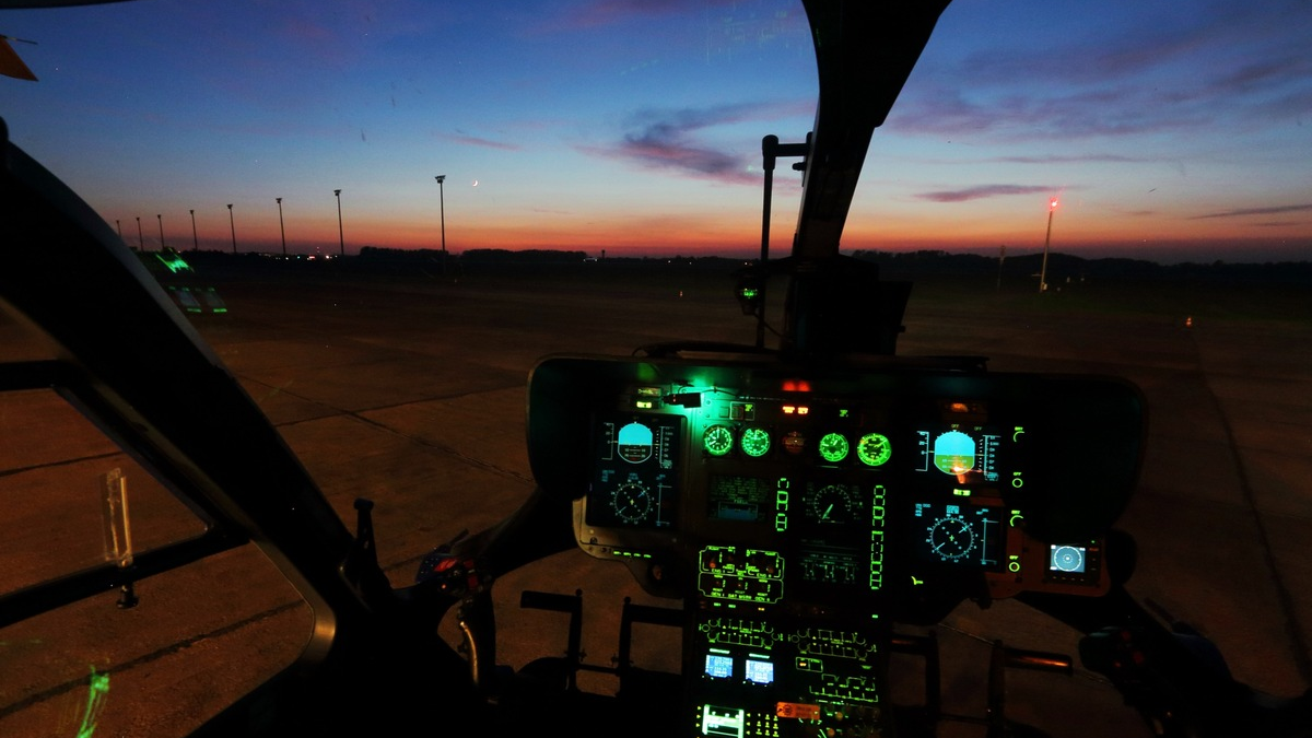 BPOLD 11: Nachtflüge für Polizeiausbildung: Sicherheit über Sankt Augustin-Hangelar und der Region - Foto: presseportal.de