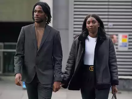 Die Athleten Bianca Williams (r.) und Ricardo dos Santos warfen der Polizei vor, sie aus rassistischen Gründen kontrolliert zu haben. (Archivbild) - Foto: Jonathan Brady/PA Wire/dpa