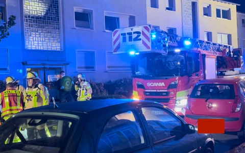 FW-GLA: Wohnungsbrand mit Menschenleben in Gefahr - Foto: presseportal.de