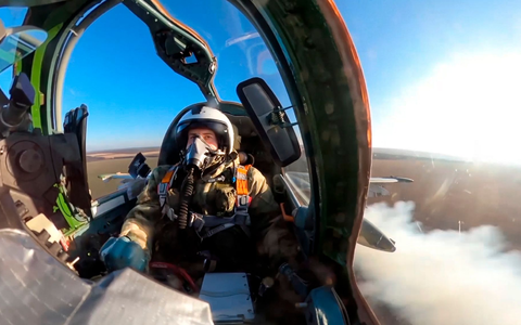 Russische Flugabwehr schießt eigenen Jet ab. (Archivbild) - Foto: ---/Russian Defense Ministry Press Service via AP/dpa