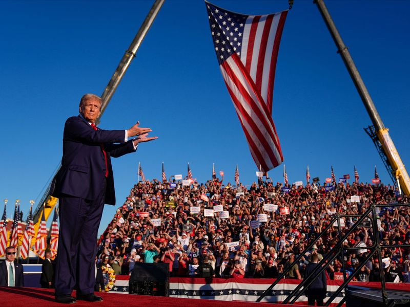 Trump: «Unsere Bewegung (...) ist stärker, stolzer, geeinter, entschlossener und dem Sieg näher als je zuvor.»  - Foto: Evan Vucci/AP/dpa