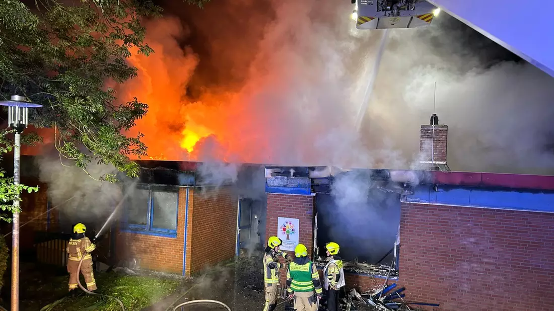 FW Dülmen: Spiekerhof-Kindergarten in Vollbrand - Bild: presseportal.de