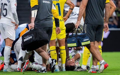 Der AuĂenbahnspieler bestĂ€tigte die Diagnose selbst bei Instagram. - Foto: Alberto Gardin/ZUMA Press Wire/dpa Der AuĂenbahnspieler bestĂ€tigte die Diagnose selbst bei Instagram. - Foto: Alberto Gardin/ZUMA Press Wire/dpa