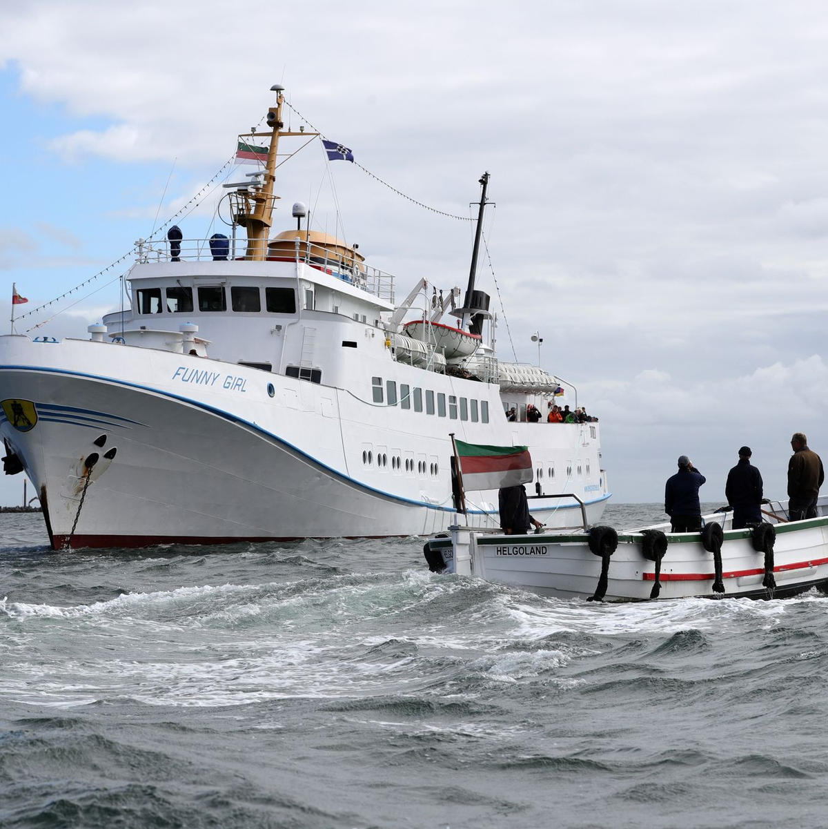 An Bord des Passagierschiffes war die Elektrik ausgefallen (Archivbild). - Foto: Christian Charisius/dpa